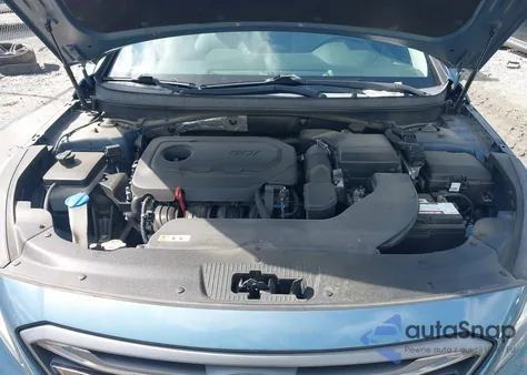 2016 Hyundai Sonata Sport z USA, uszkodzony, nr VIN 5NPE34AF7GH380054